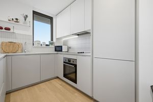 Photo 23- click for photo gallery